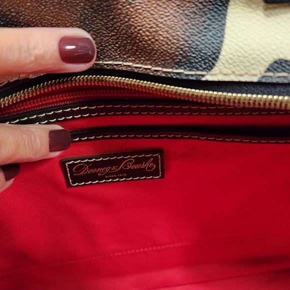 Tote - Picture 6 of 7